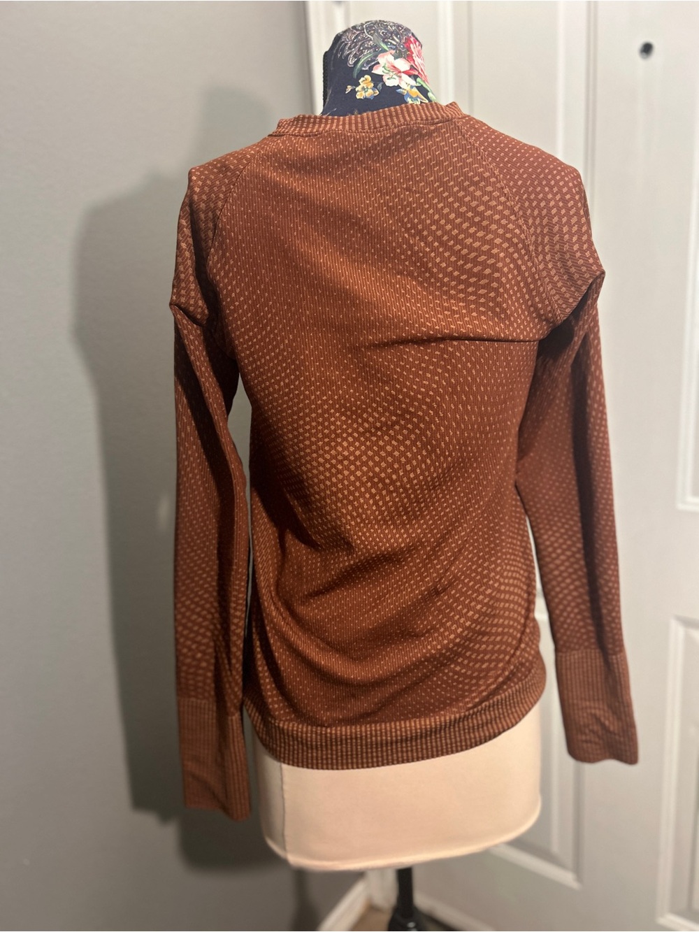 Lululemon Rest Less Pullover Grid Warp Date Brown Geometric Sweater Size 10 / 8 - Picture 2 of 3